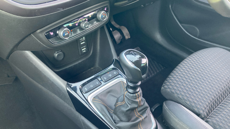 Vauxhall Crossland X 1.2T [130] Elite Nav 5dr [Start Stop] Petrol Hatchback